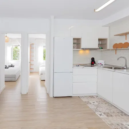 Nuria Appartement *