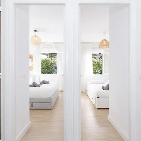 Nuria Cala Blanca Apartment